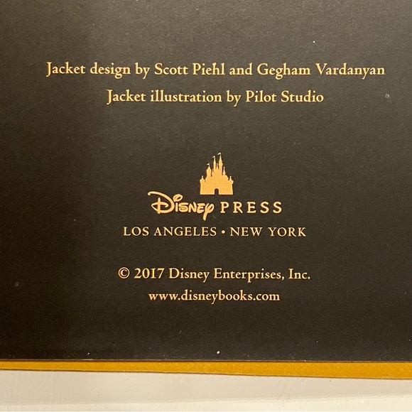 Disney | Beauty and the Beast Hard Bound Book - Picture 6 of 7